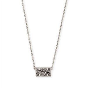 Kendra Scott necklace